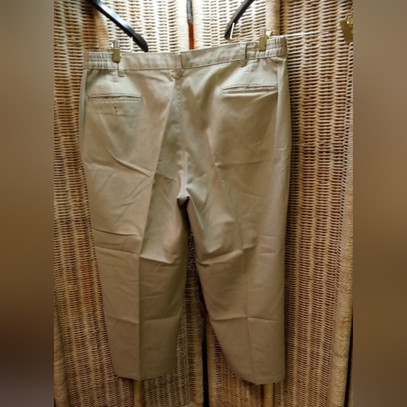 PURITAN Pants Khaki Slacks Pleated Front Size 40/24" Short Wide Legs - Picture 2 of 8